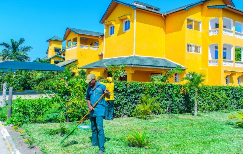 Golden Duranta: Villas & Apartments