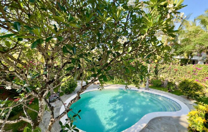 Banana Villas – Tranquil Coastal Retreat